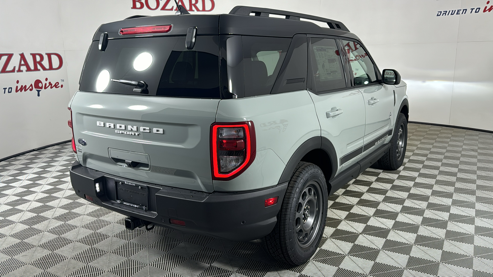 2024 Ford Bronco Sport Outer Banks 7