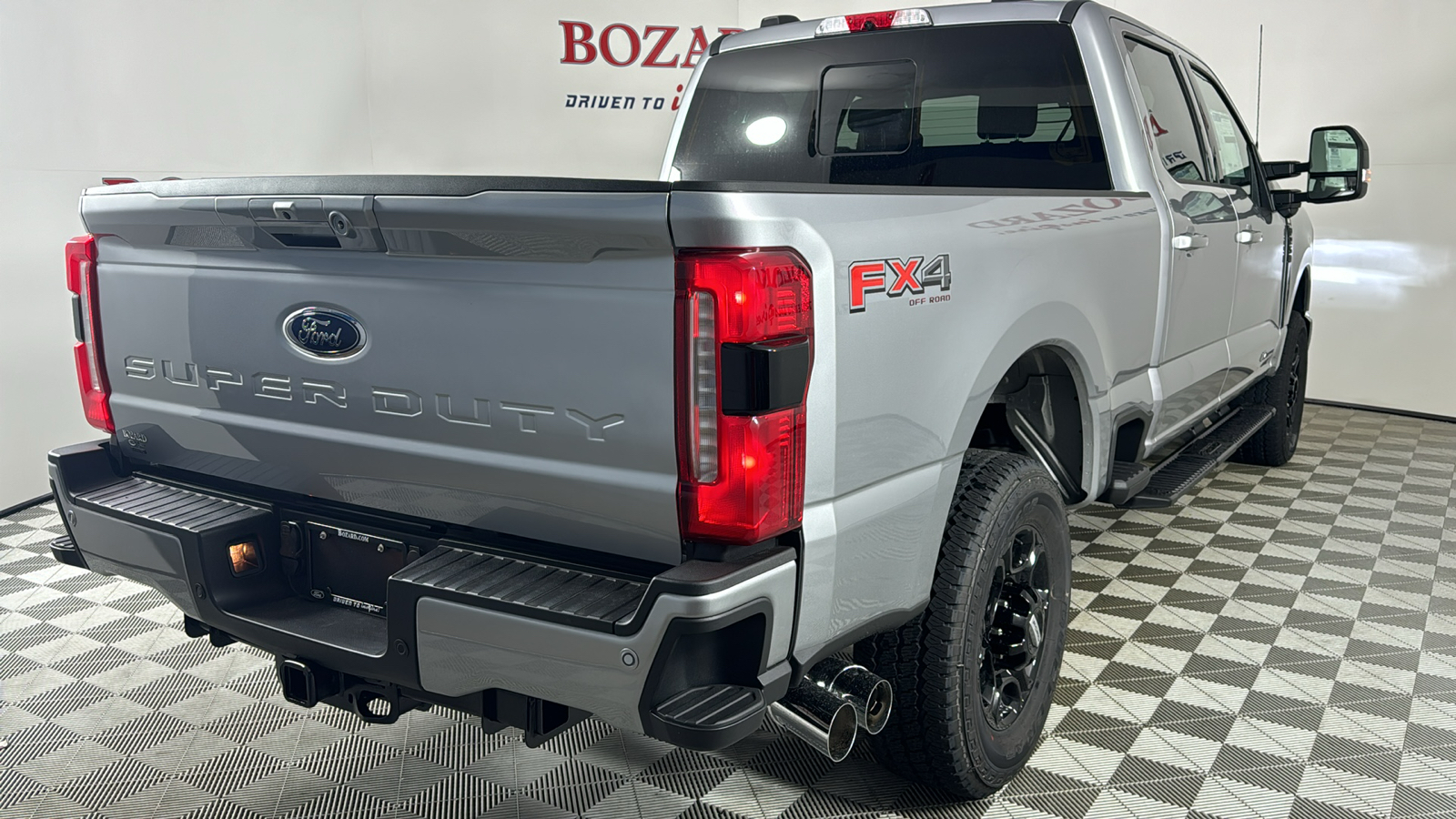 2024 Ford F-250SD XLT 8