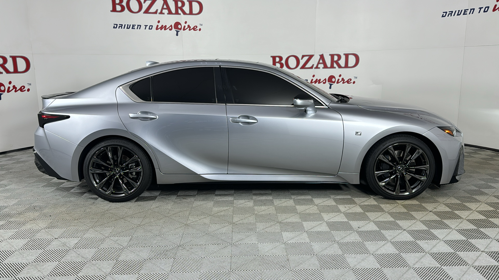 2023 Lexus IS 350 F SPORT 8