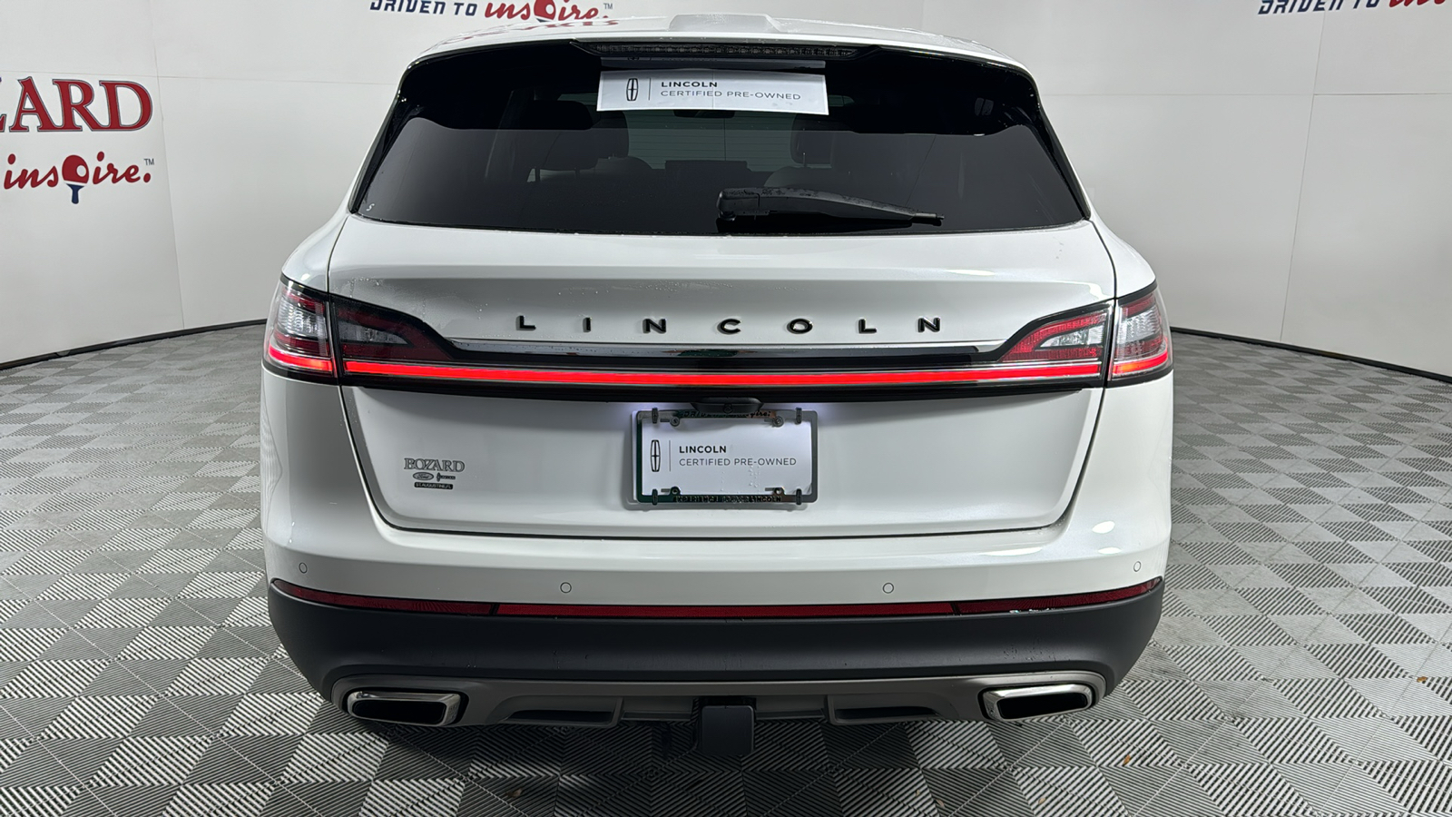 2023 Lincoln Nautilus Black Label 6