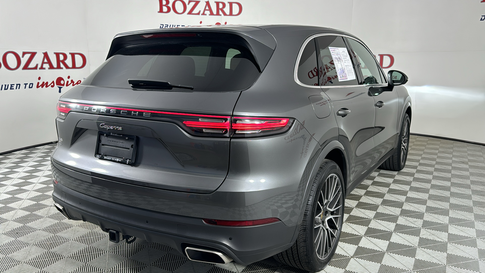 2021 Porsche Cayenne Base 7