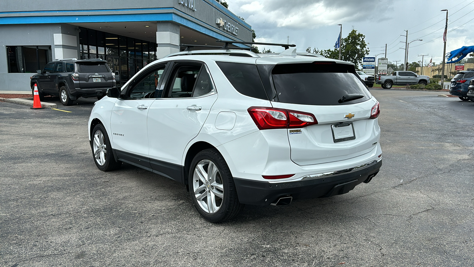 2018 Chevrolet Equinox Premier 31