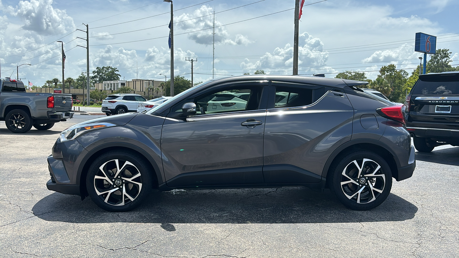 2019 Toyota C-HR Limited 4