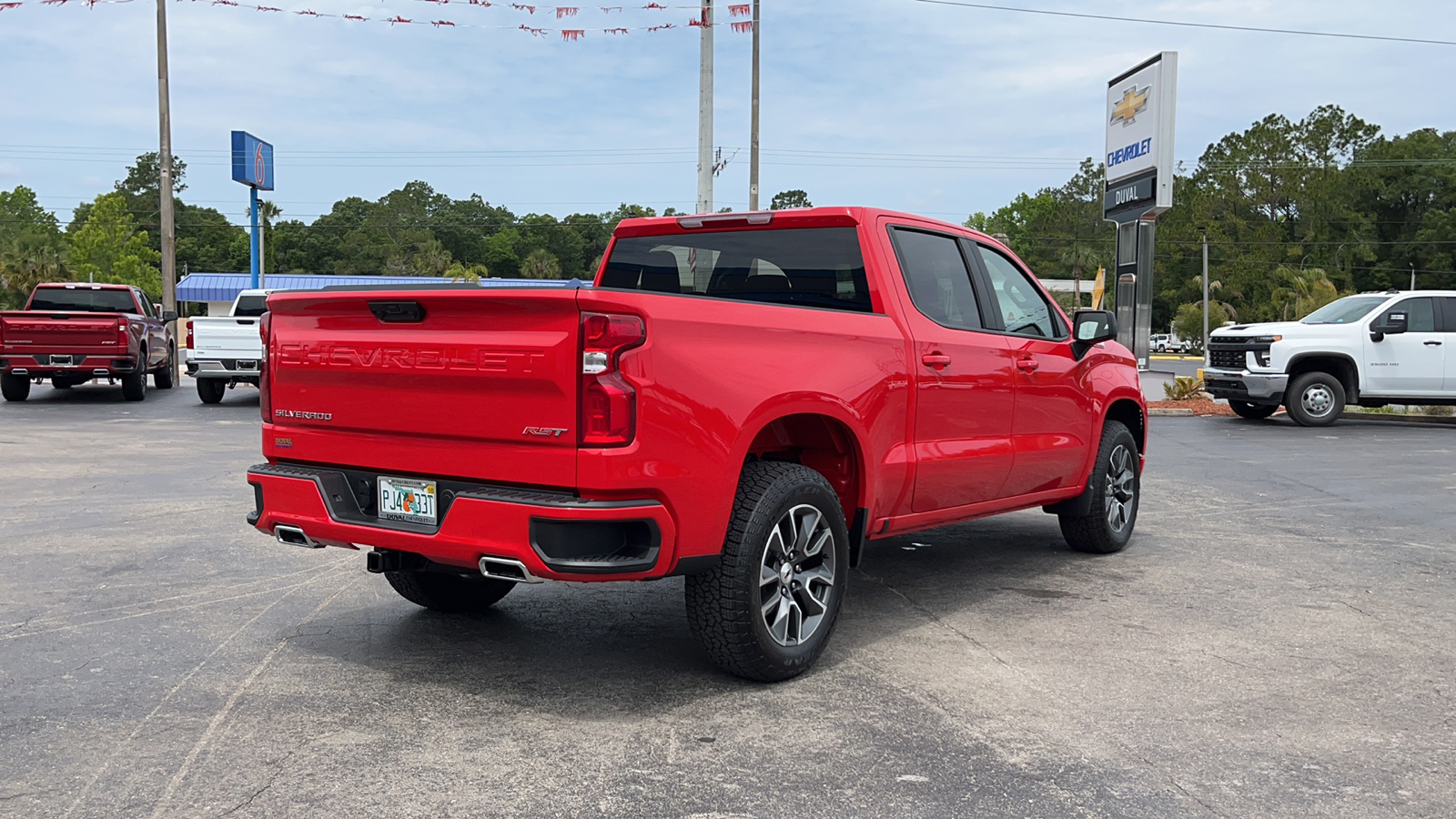 2023 Chevrolet Silverado 1500 RST 29