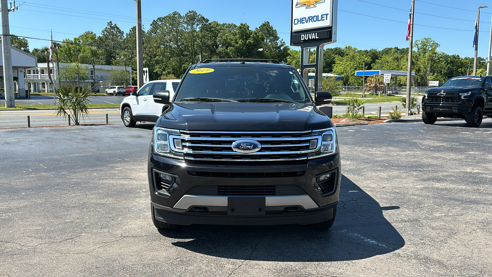 2019 Ford Expedition XLT 2