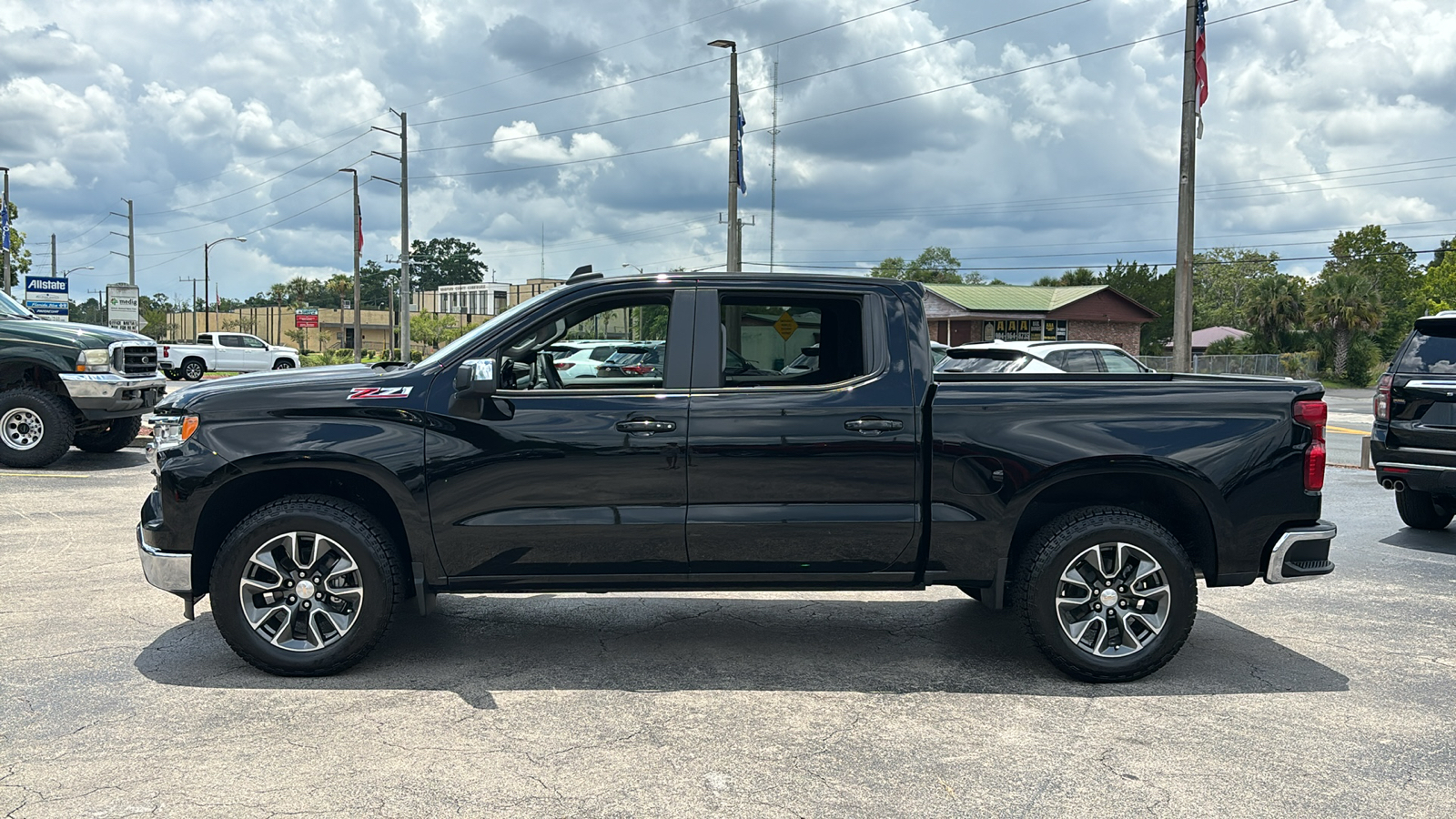 2024 Chevrolet Silverado 1500 LT 4