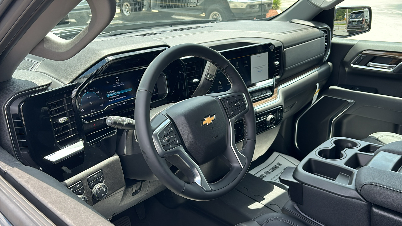 2024 Chevrolet Silverado 1500 LT 6