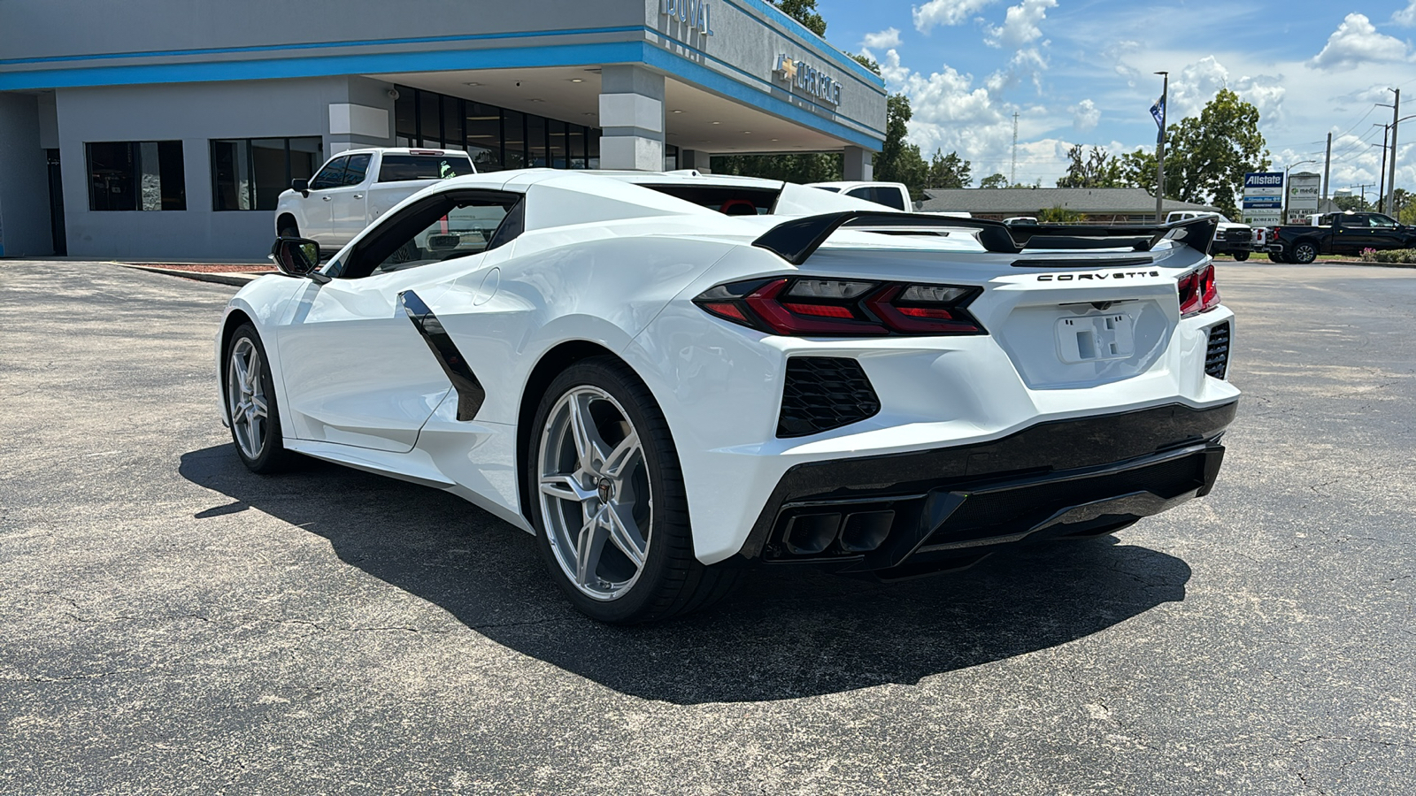 2024 Chevrolet Corvette 2LT 27