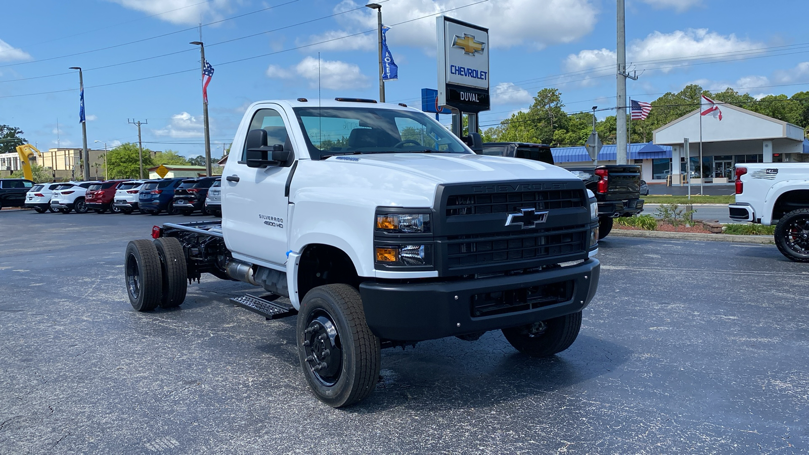 2024 Chevrolet Silverado MD Work Truck 1