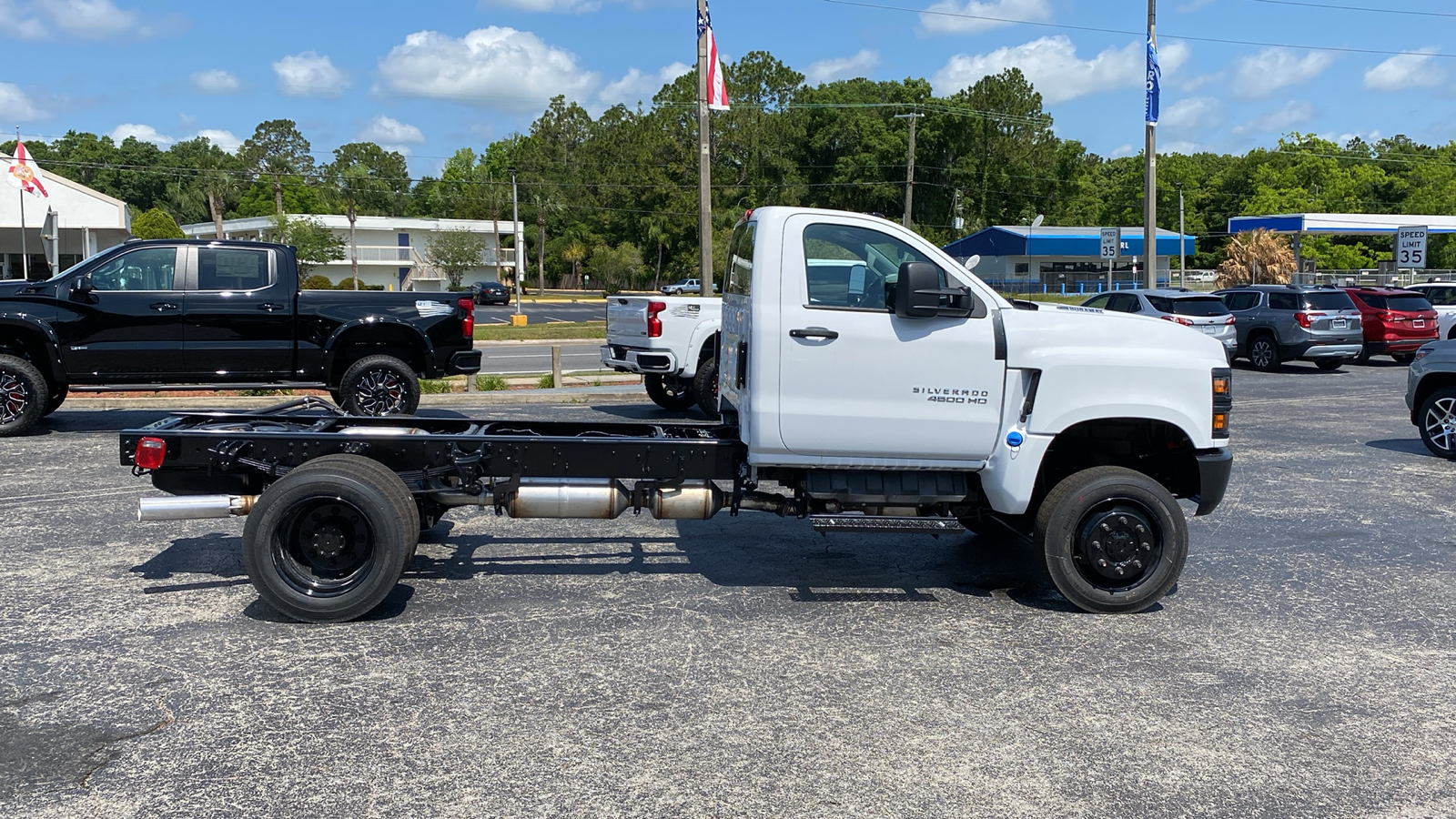 2024 Chevrolet Silverado MD Work Truck 31