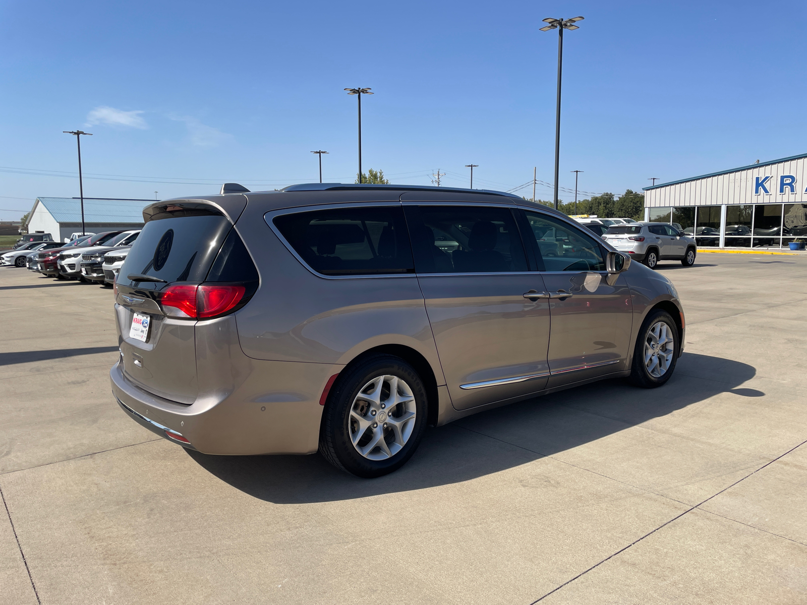 2018 Chrysler Pacifica Touring L Plus 7