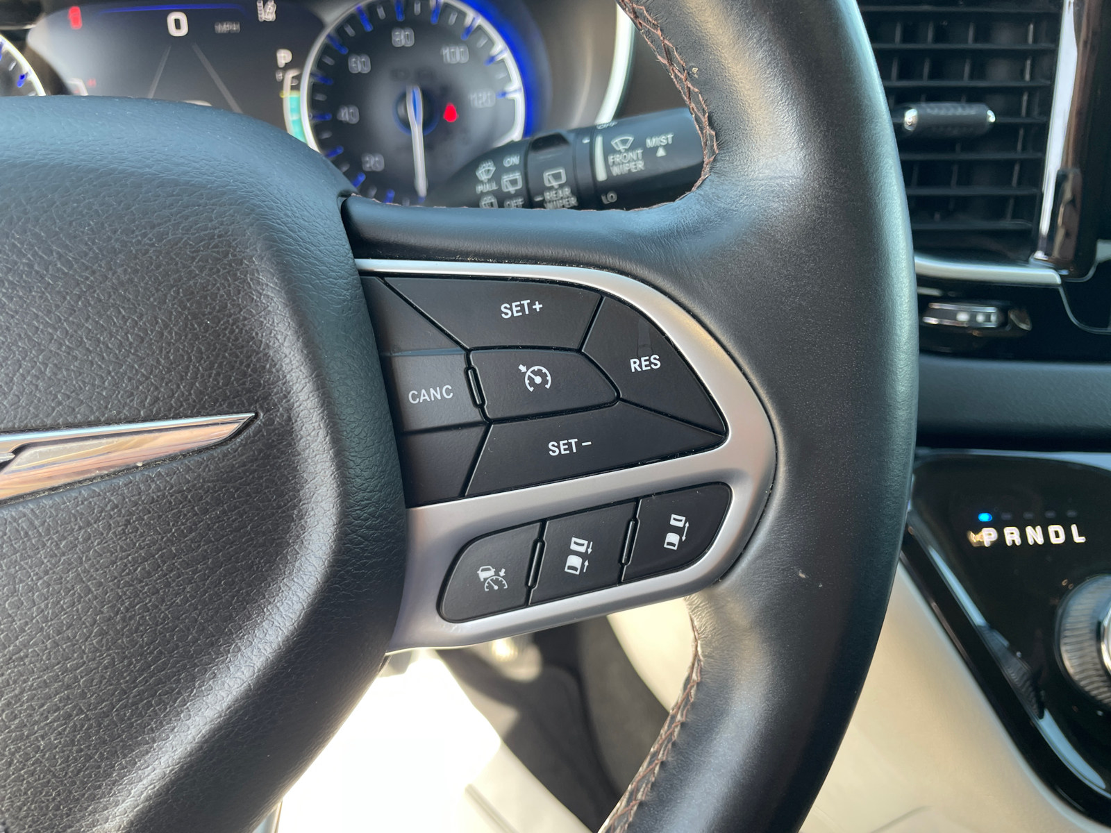 2018 Chrysler Pacifica Touring L Plus 17