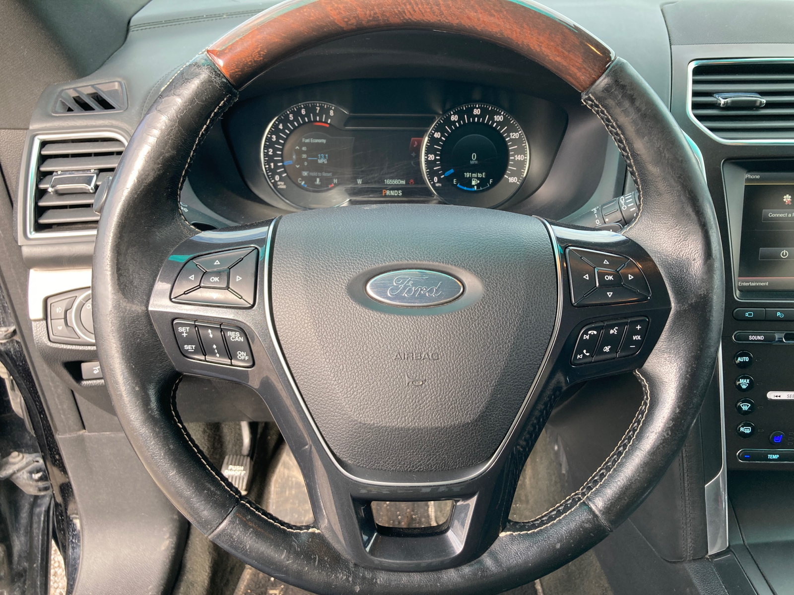 2016 Ford Explorer Platinum 11