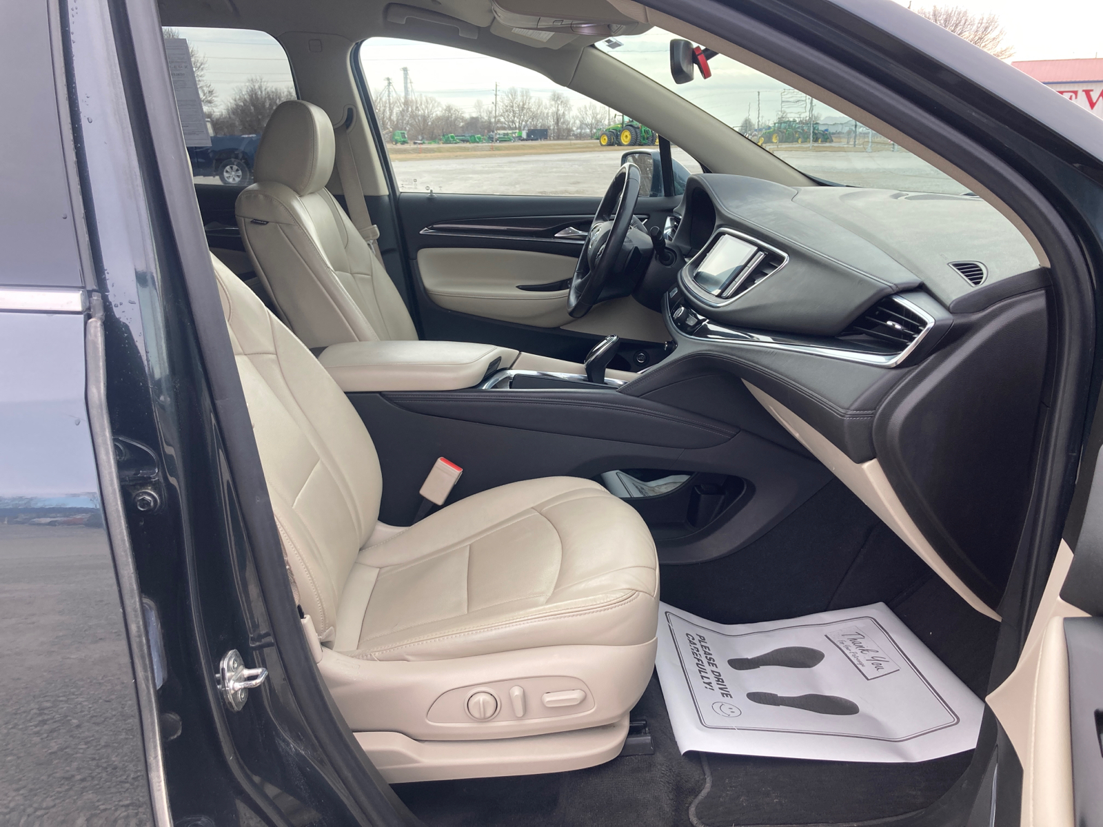 2019 Buick Enclave Essence 41