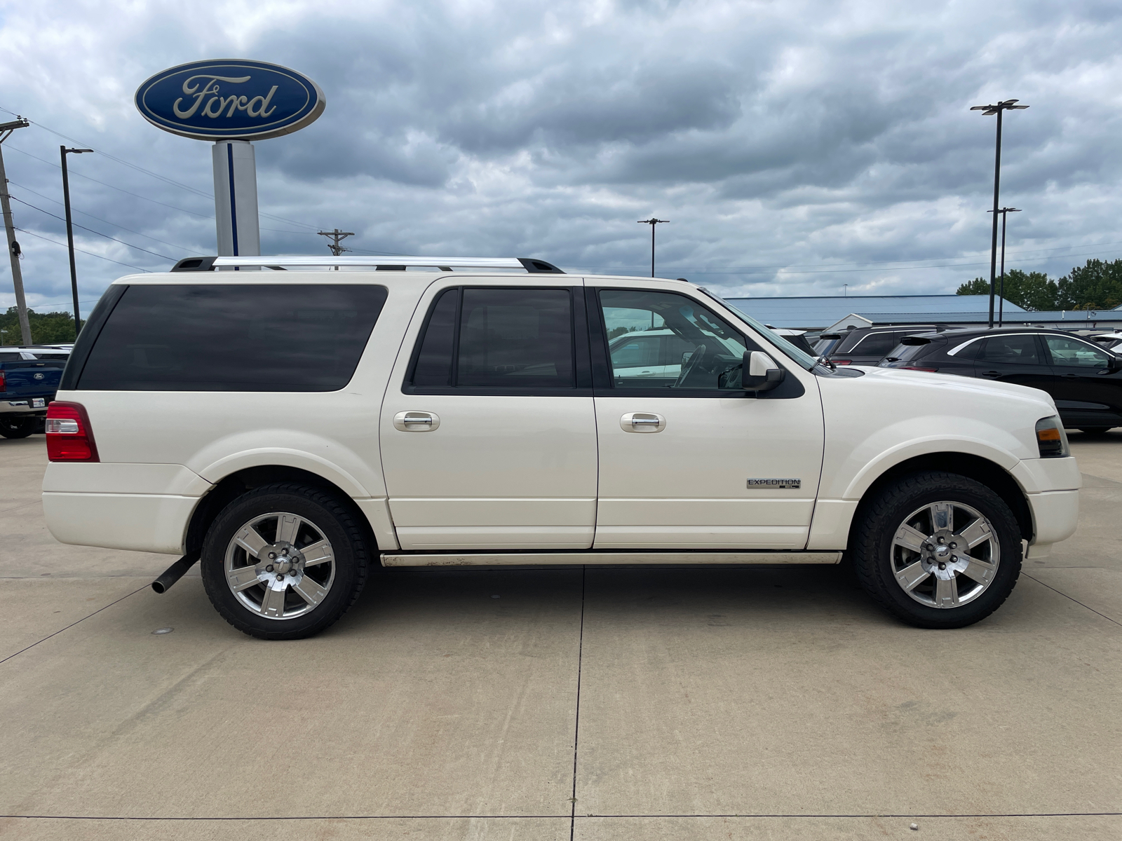 2008 Ford Expedition EL Limited 8