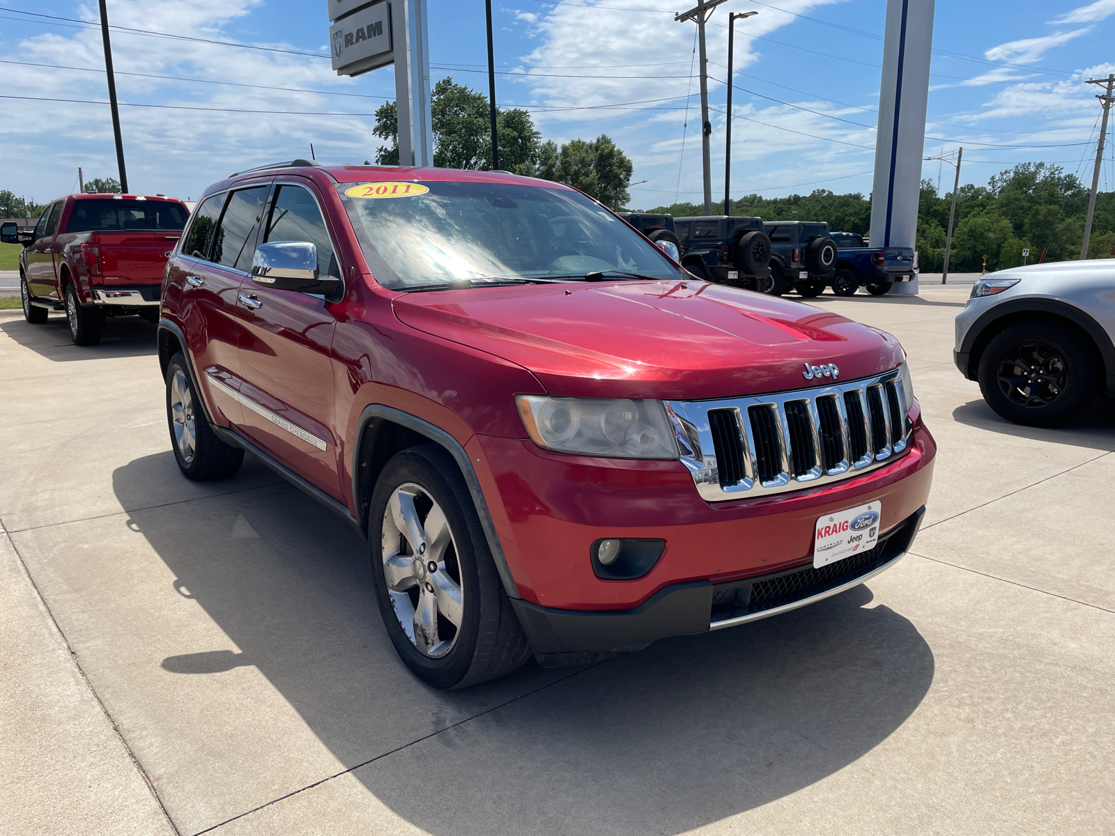 2011 Jeep Grand Cherokee Limited 1