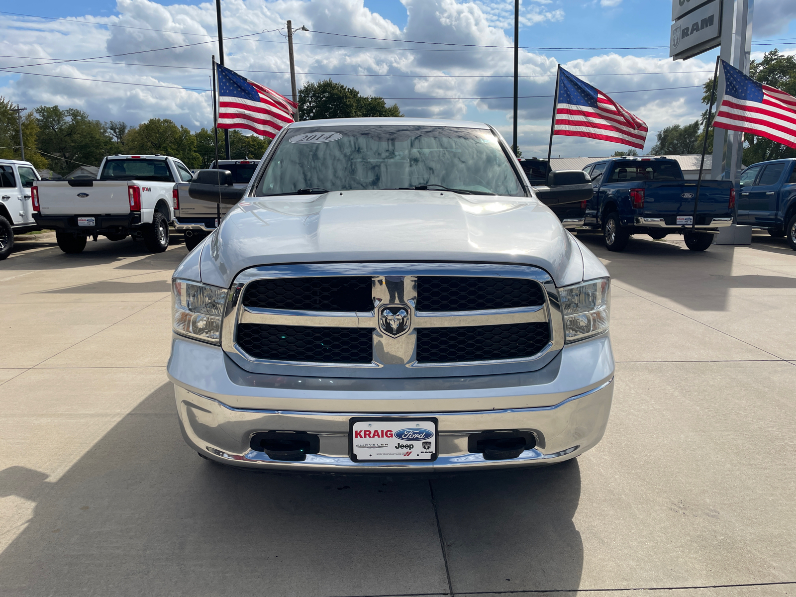 2014 Ram 1500 SLT 2