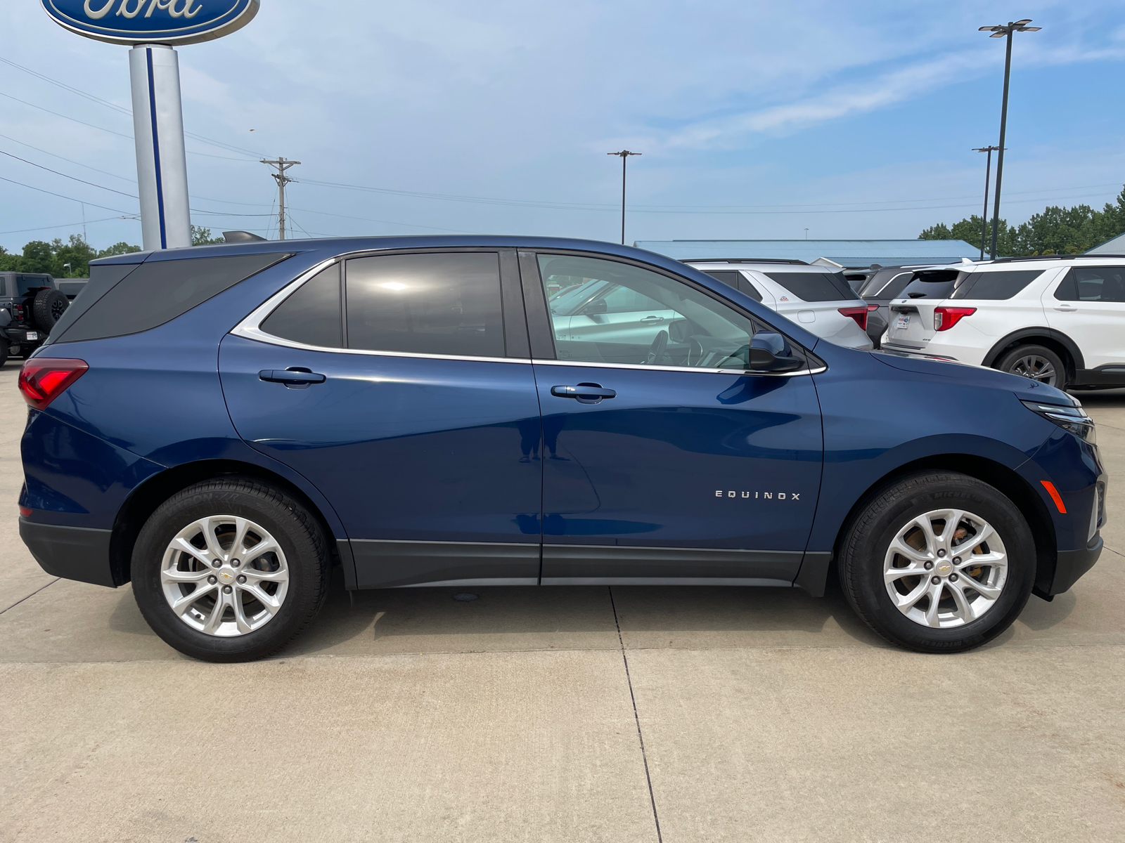 2022 Chevrolet Equinox LT 8