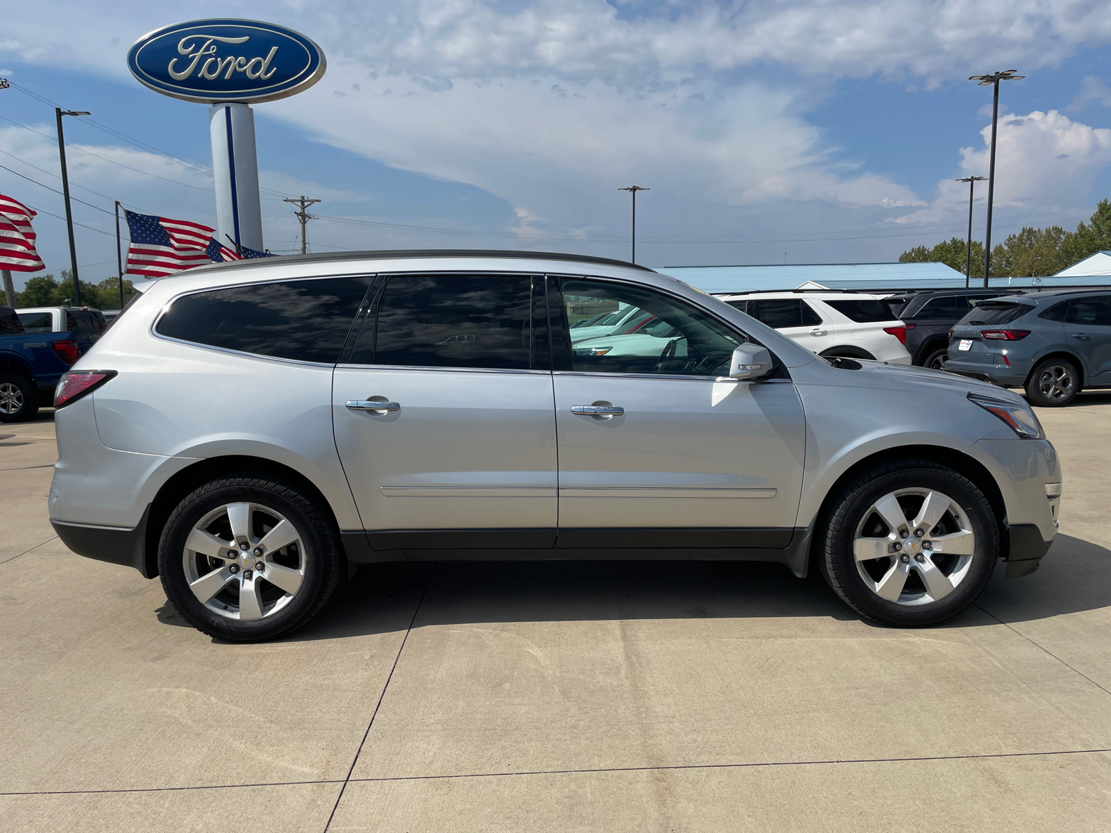 2015 Chevrolet Traverse LTZ 8