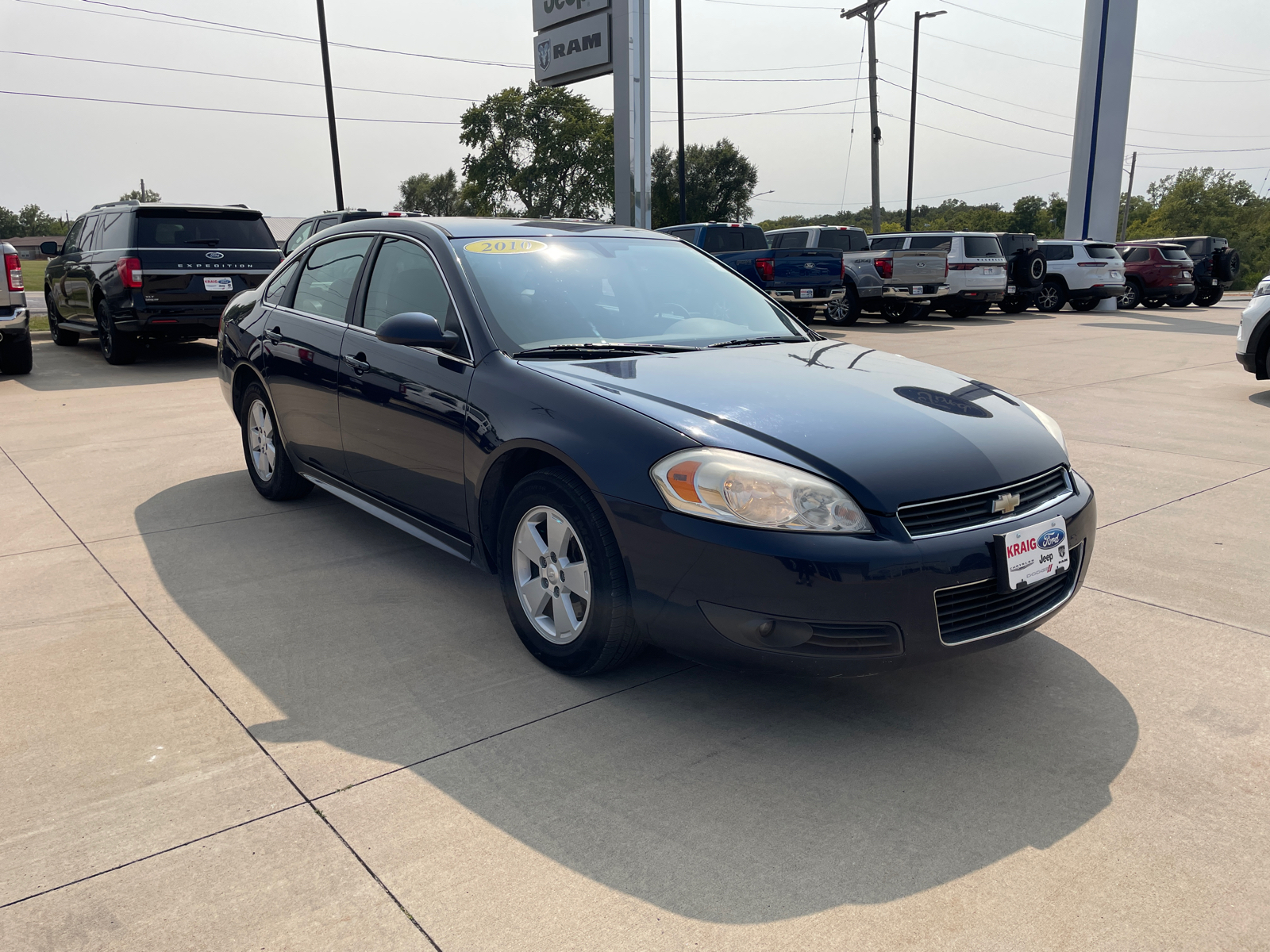 2010 Chevrolet Impala LT 1