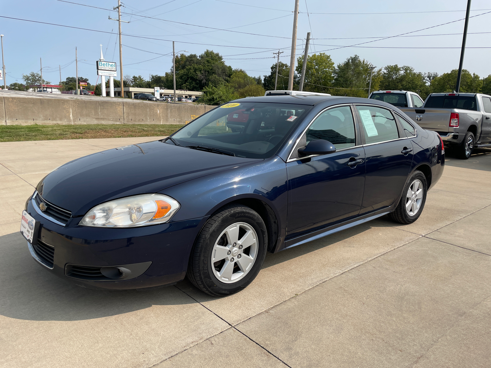 2010 Chevrolet Impala LT 3