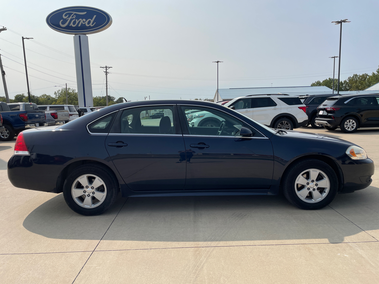 2010 Chevrolet Impala LT 8