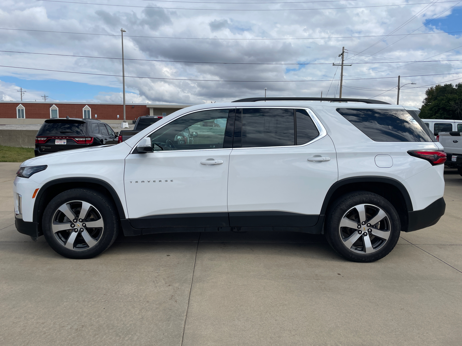 2022 Chevrolet Traverse LT Leather 4