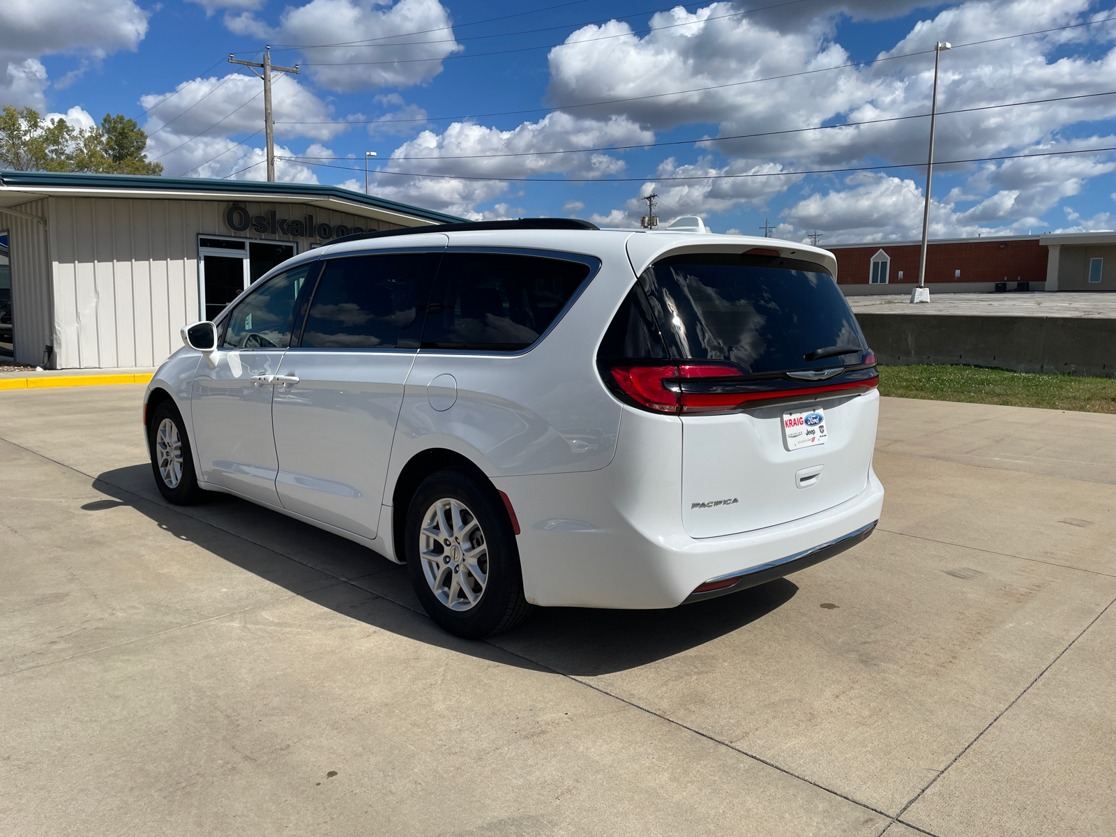 2022 Chrysler Pacifica Touring L 5