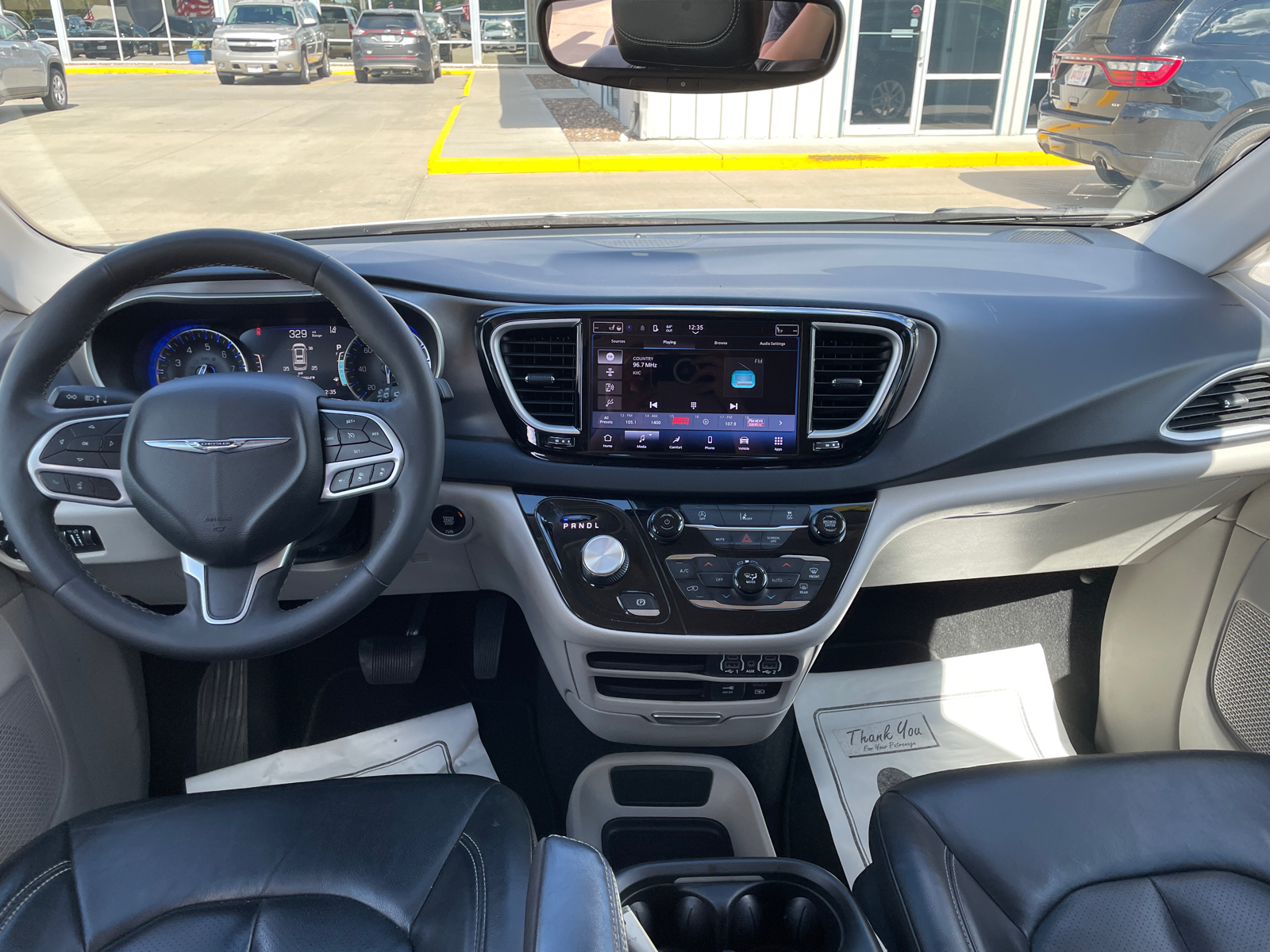 2022 Chrysler Pacifica Touring L 28