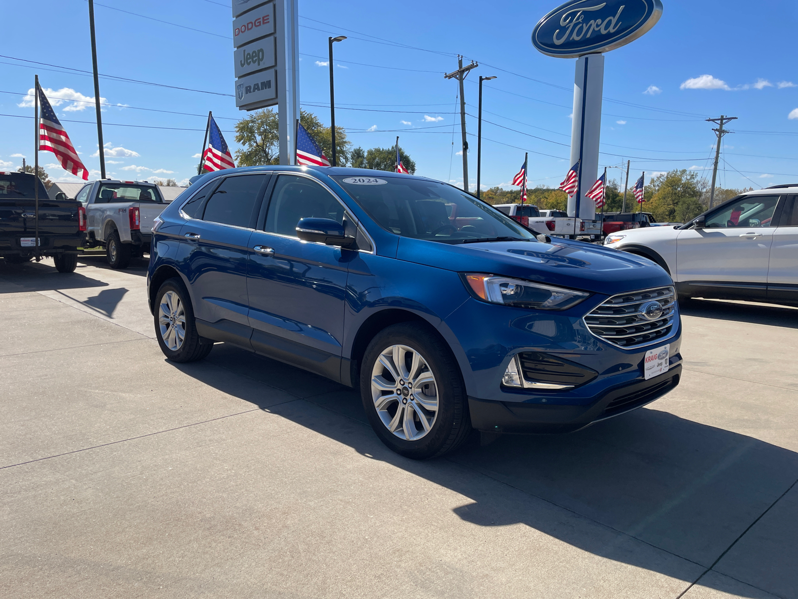 2024 Ford Edge Titanium 1