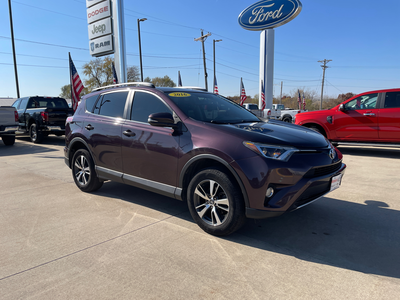 2016 Toyota RAV4 XLE 1