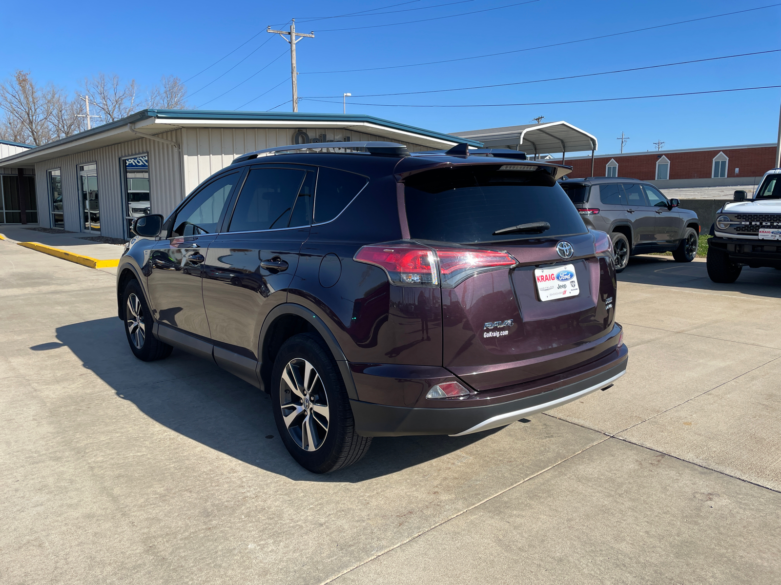 2016 Toyota RAV4 XLE 5