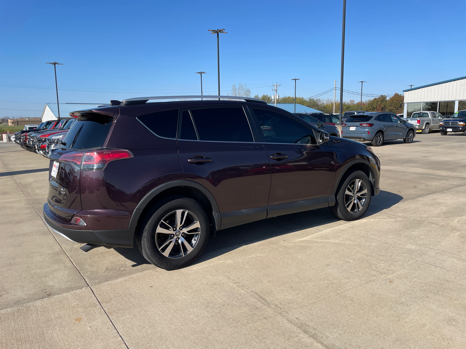 2016 Toyota RAV4 XLE 7