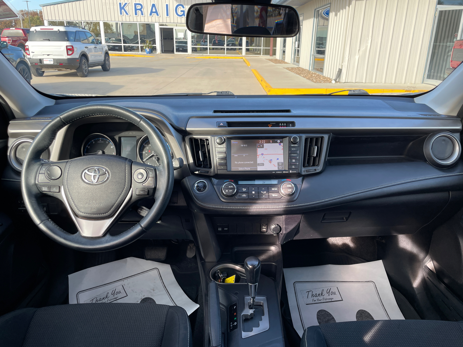 2017 Toyota RAV4 XLE 27