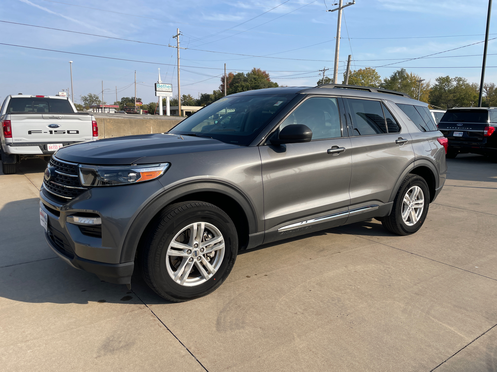 2023 Ford Explorer XLT 3