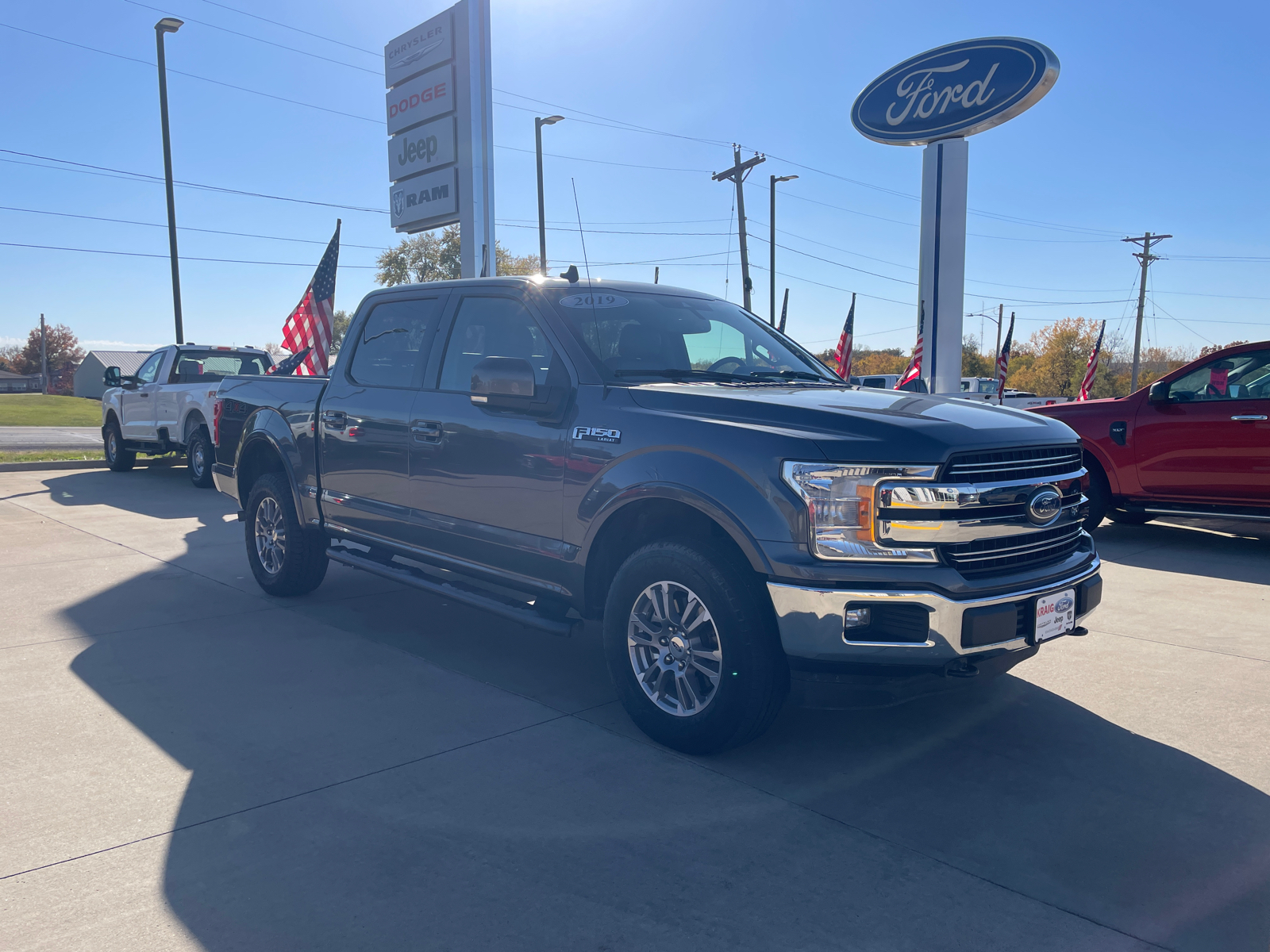 2019 Ford F-150 Lariat 1