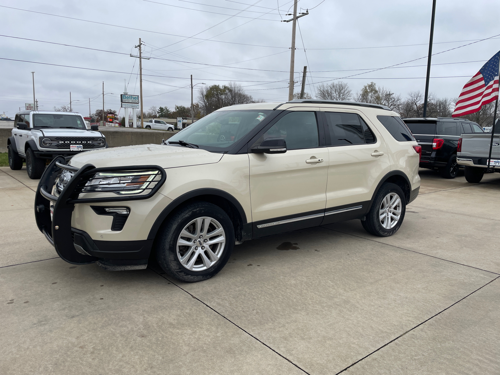 2018 Ford Explorer XLT 3