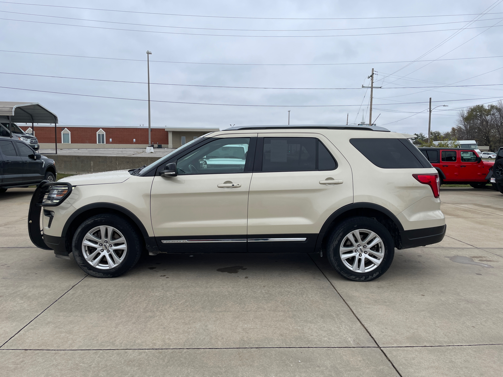 2018 Ford Explorer XLT 4