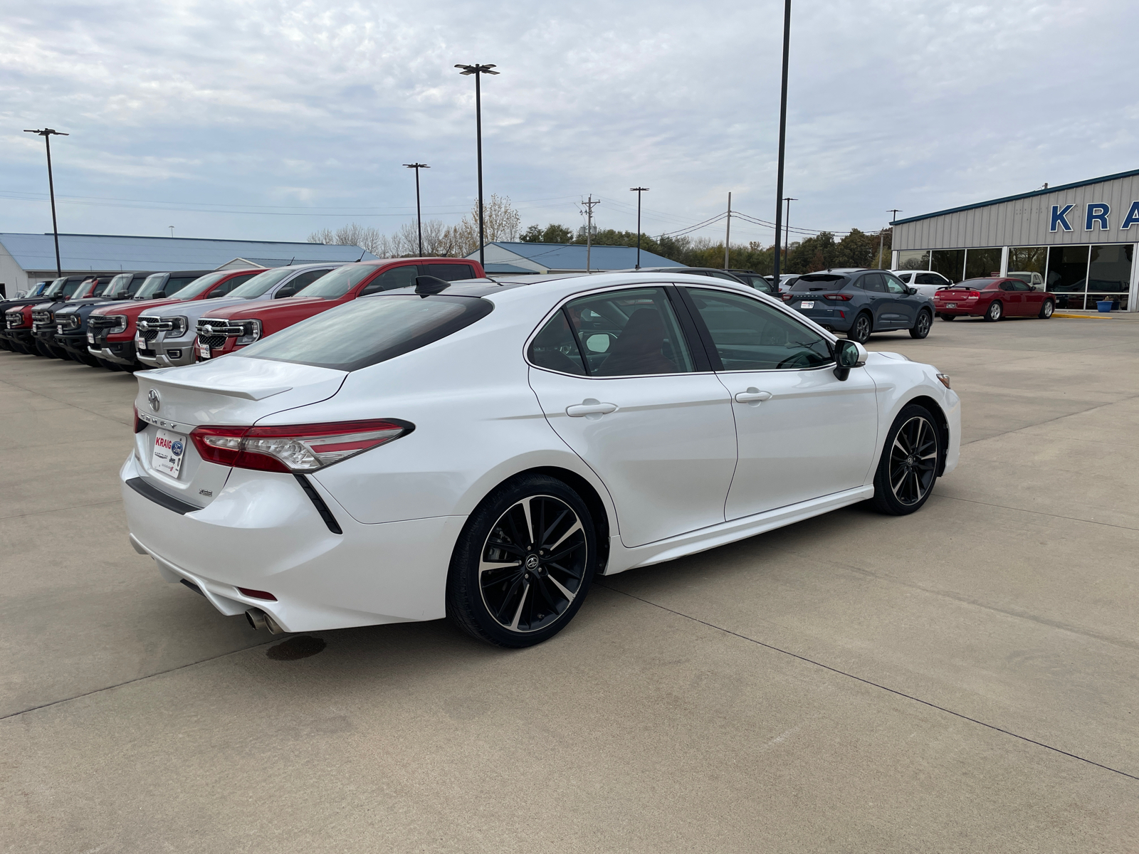 2019 Toyota Camry XSE 7