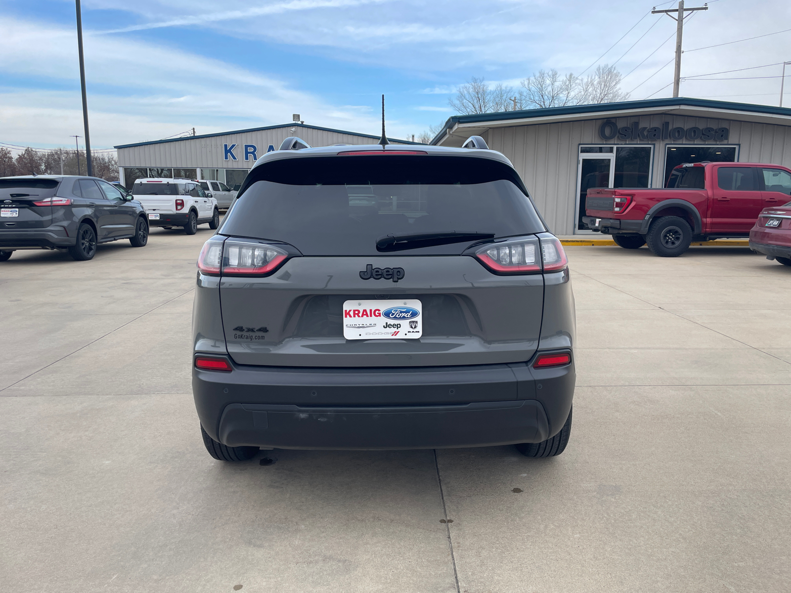 2023 Jeep Cherokee Altitude 6