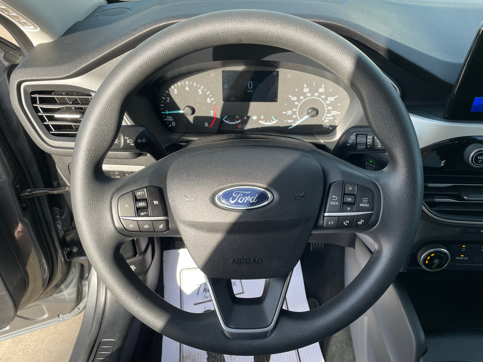 2022 Ford Escape SE 14