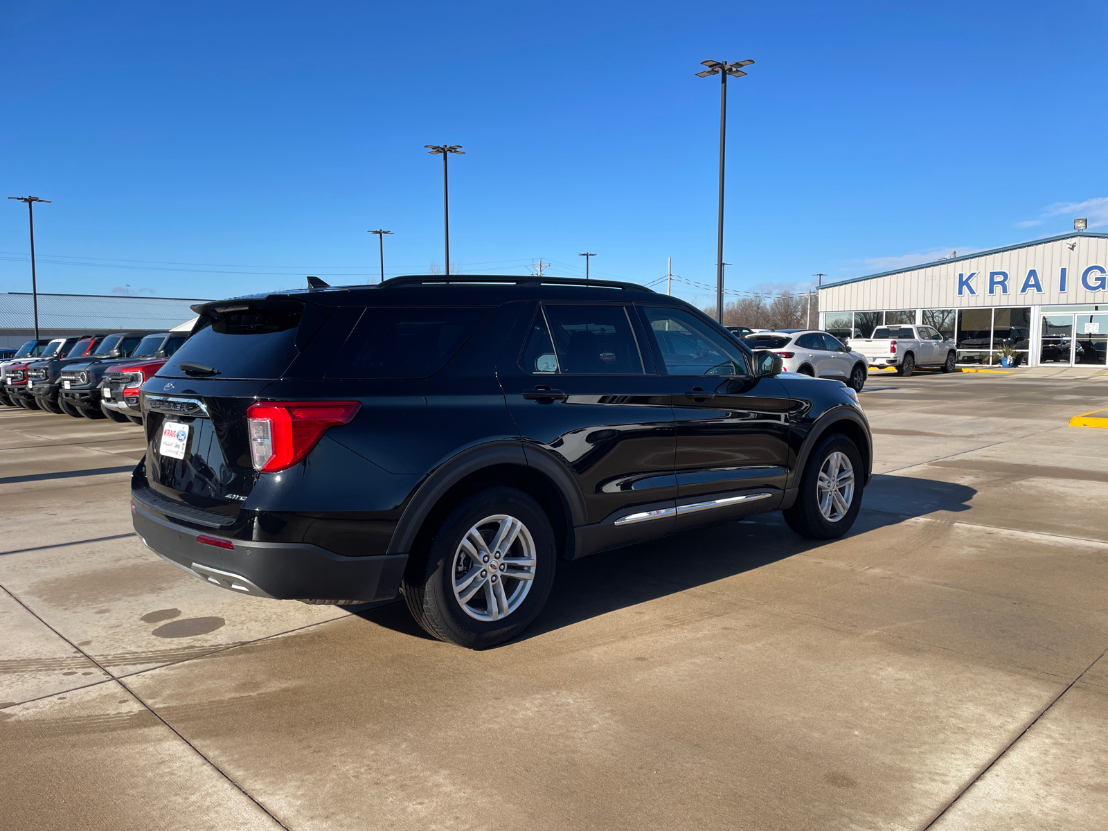 2023 Ford Explorer XLT 7