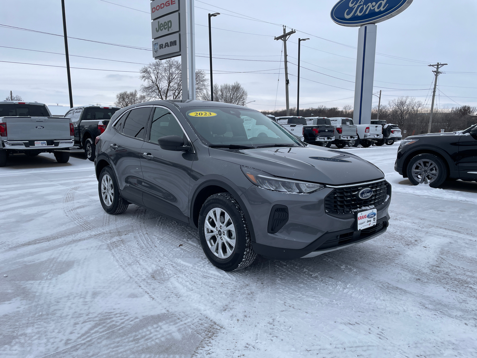 2023 Ford Escape Active 1