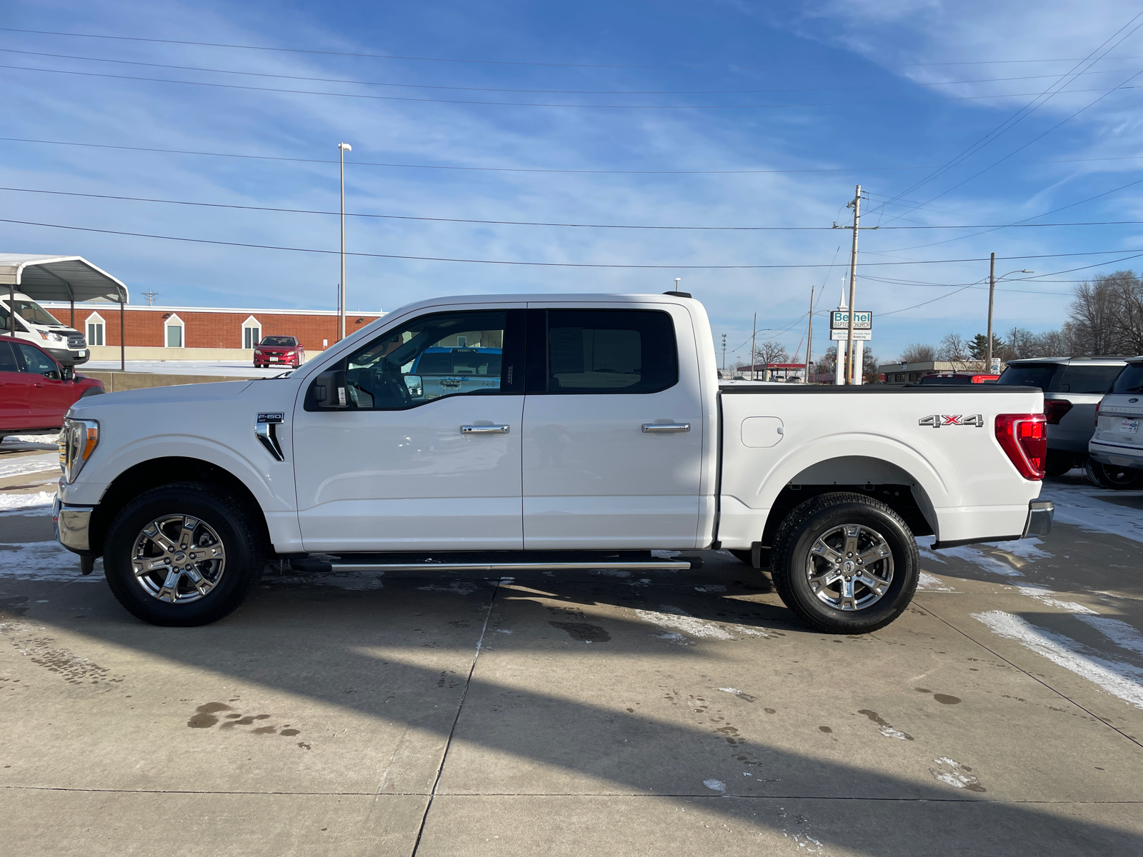 2023 Ford F-150 XLT 4