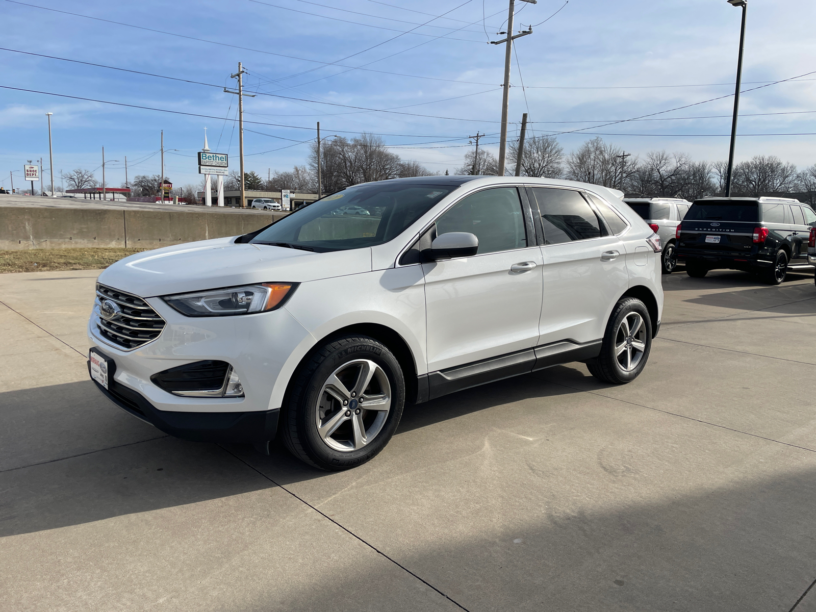 2021 Ford Edge SEL 3