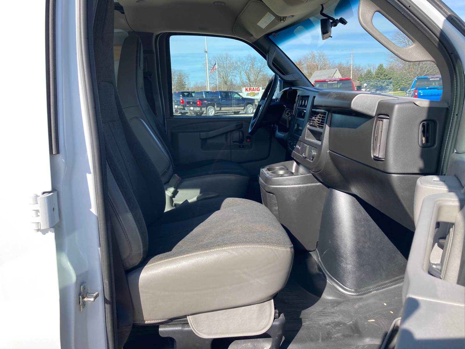 2021 Chevrolet Express 2500 Work Van 40