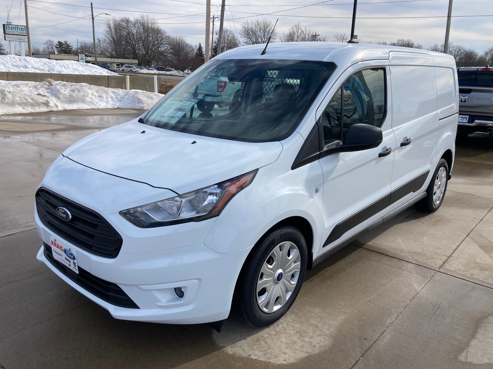 2023 Ford Transit Connect XLT 2