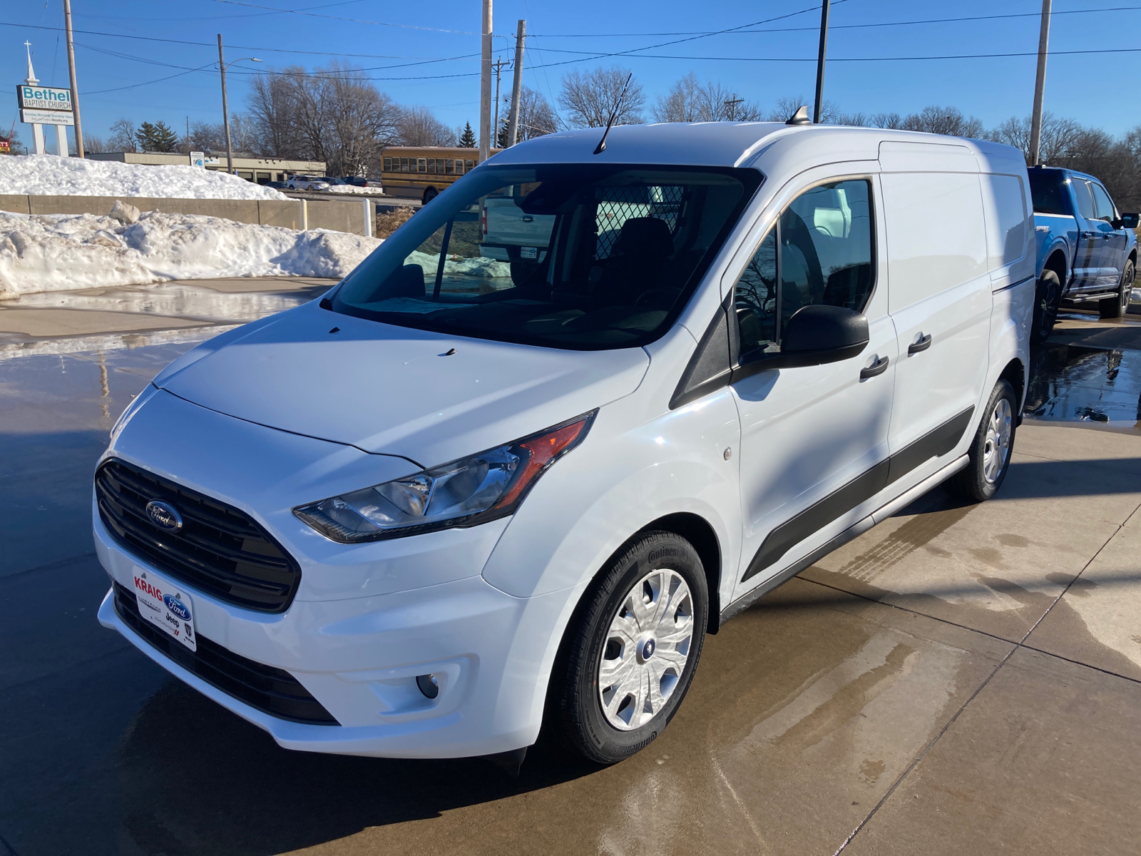 2023 Ford Transit Connect XLT 2