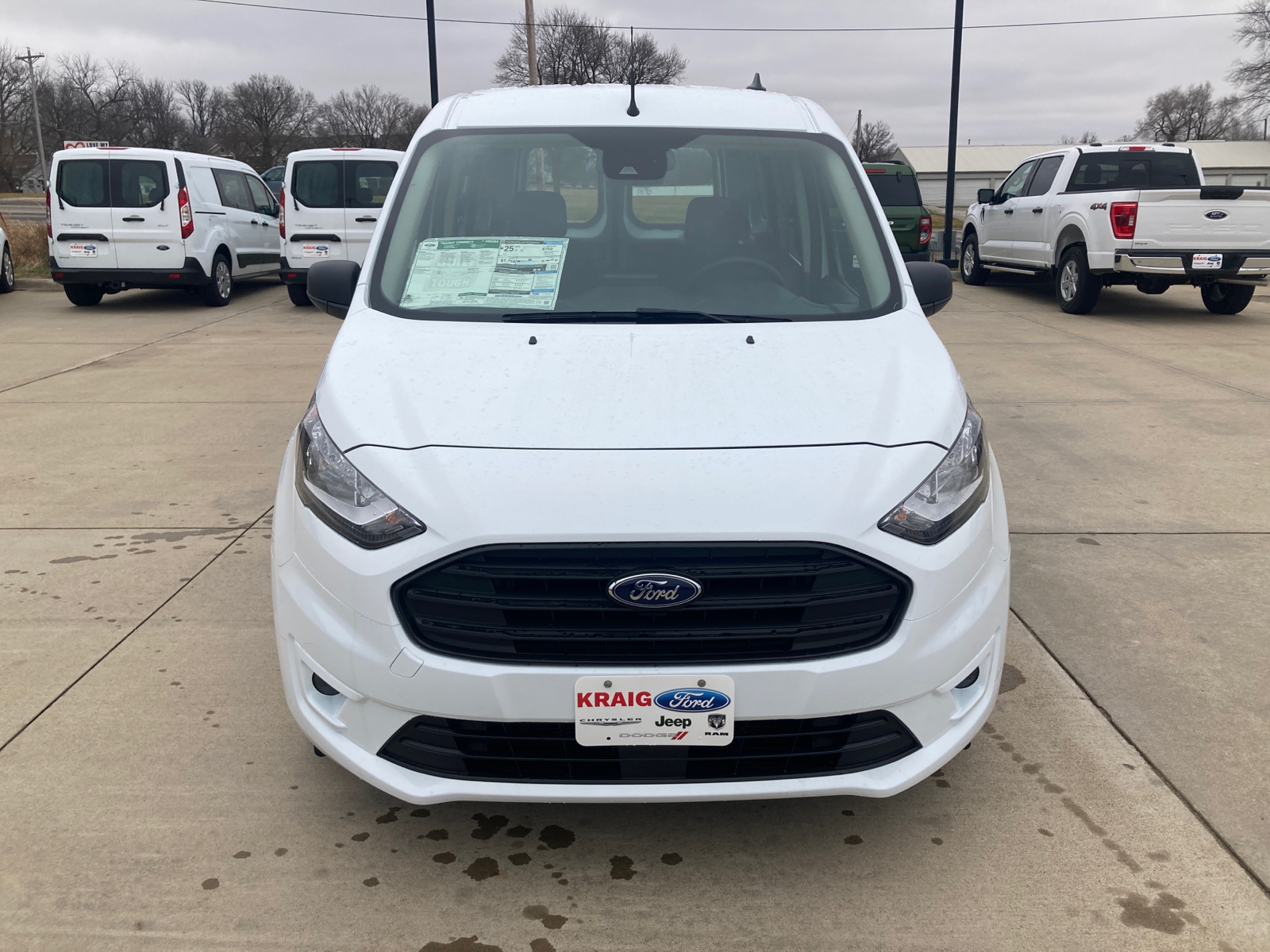 2023 Ford Transit Connect XLT 4