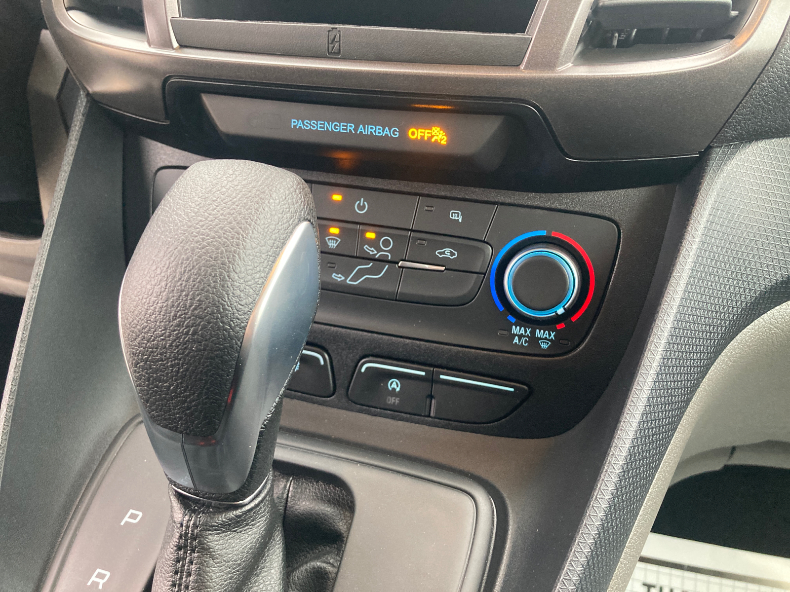 2023 Ford Transit Connect XLT 28